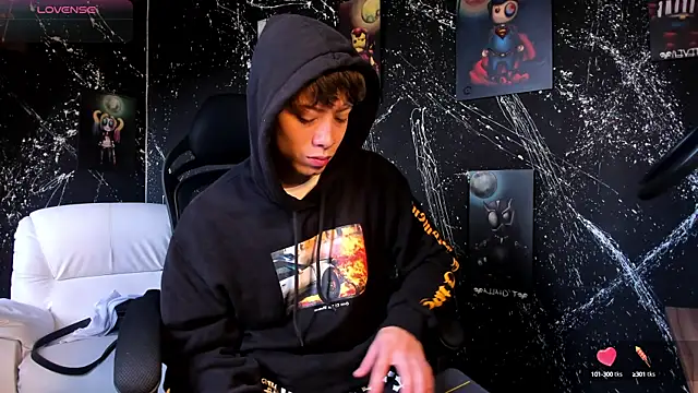 Snapshot of marcuscollins1_ chatting on 25, 2, 2025 marcuscollins1 online show from 25, 2, 2025