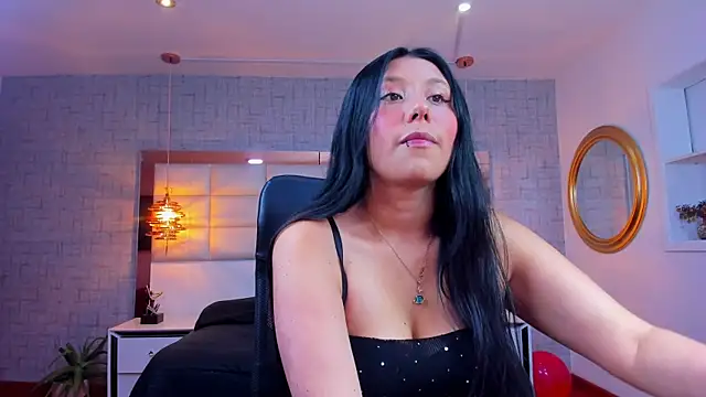 Nohemi louse online show from 21, 5, 2026