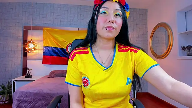 Snapshot of Nohemi_louse chatting on 27, 6, 2026 Nohemi louse online show from 27, 6, 2026