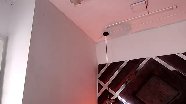 Snapshot of sara_lopee1 chatting on 20, 9, 2025 sara lopee1 online show from 20, 9, 2025