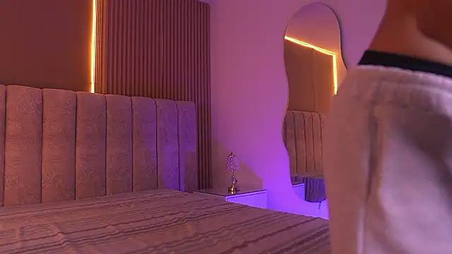 Snapshot of sara_lopee1 chatting on 25, 2, 2026 sara lopee1 online show from 25, 2, 2026