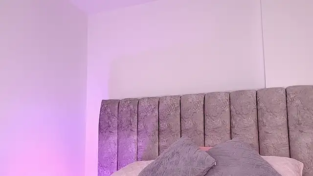 Snapshot of sara_lopee1 chatting on 4, 11, 2025 sara lopee1 online show from 4, 11, 2025