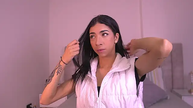 Snapshot of sara_lopee1 chatting on 20, 11, 2025 sara lopee1 online show from 20, 11, 2025