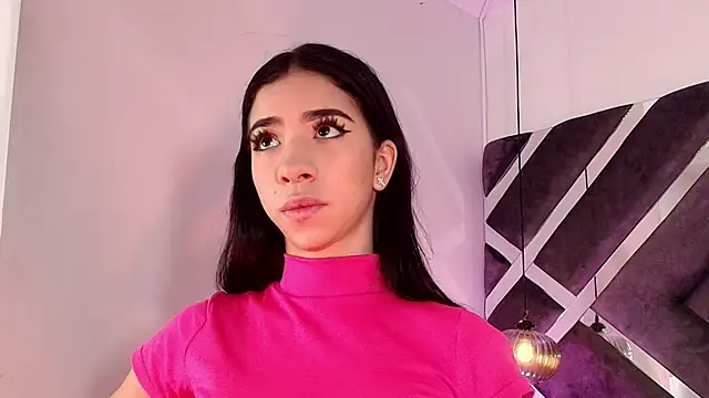 Snapshot of sara_lopee1 chatting on 14, 10, 2025 sara lopee1 online show from 14, 10, 2025