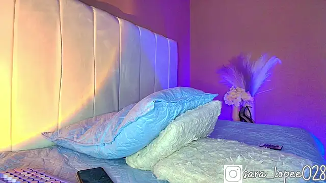 Snapshot of sara_lopee1 chatting on 18, 3, 2025 sara lopee1 online show from 18, 3, 2025