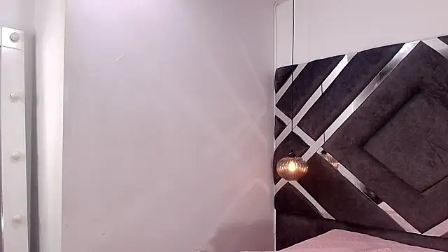 Snapshot of sara_lopee1 chatting on 25, 9, 2025 sara lopee1 online show from 25, 9, 2025