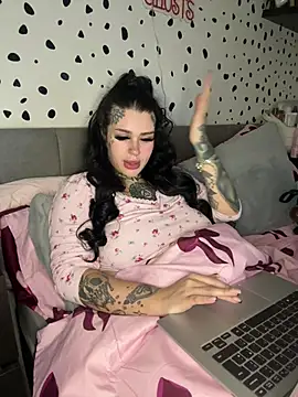 tempzzz12 online show from 18, 5, 2026