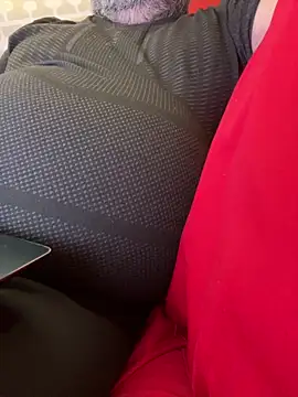 Snapshot of fuocovivo4 chatting on 2, 3, 2025 fuocovivo4 online show from 2, 3, 2025