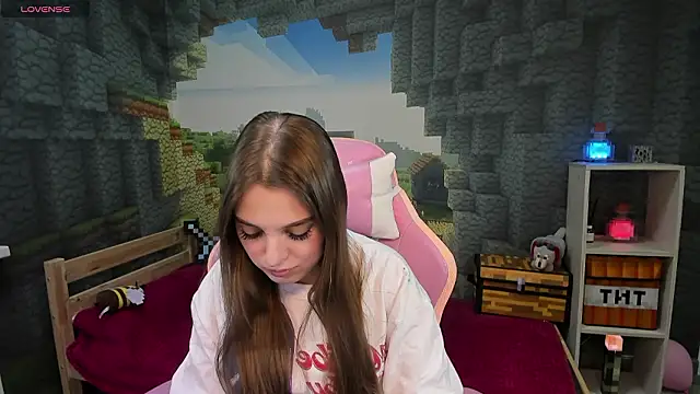 kaisajenner online show from 30, 3, 2026