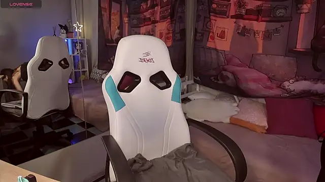 kaisajenner online show from 24, 9, 2025