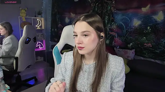 kaisajenner online show from 8, 2, 2026