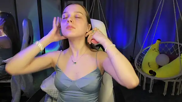 kaisajenner online show from 9, 3, 2026