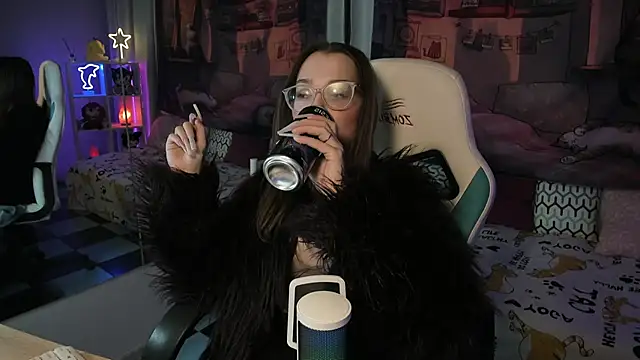 kaisajenner online show from 19, 2, 2025