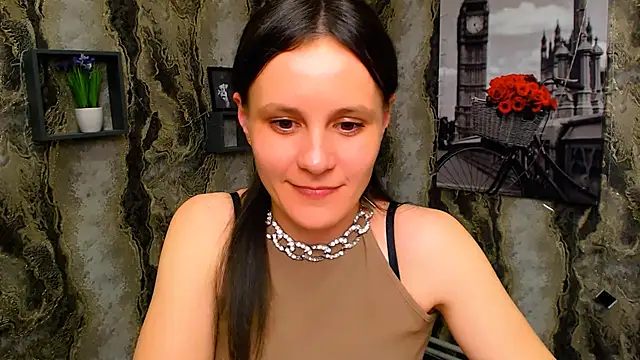 ValeriaHeart  online show from 22, 2, 2025