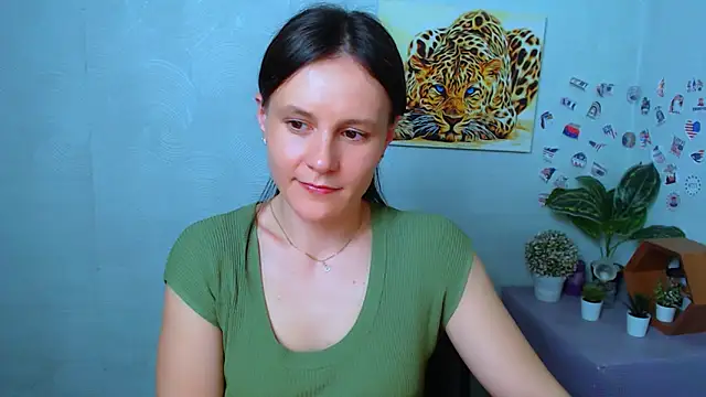 ValeriaHeart  online show from 7, 3, 2026