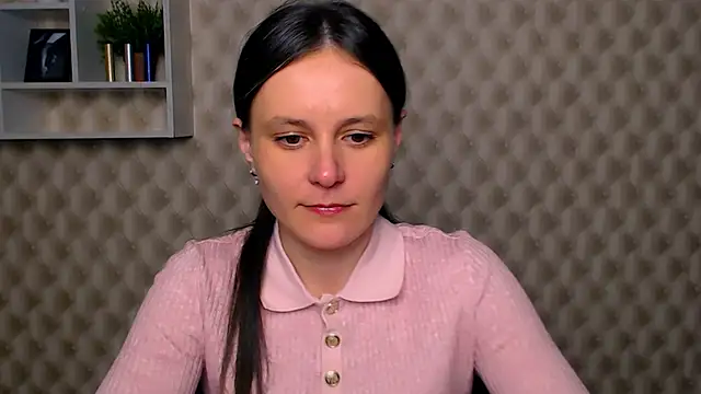 ValeriaHeart  online show from 25, 2, 2025