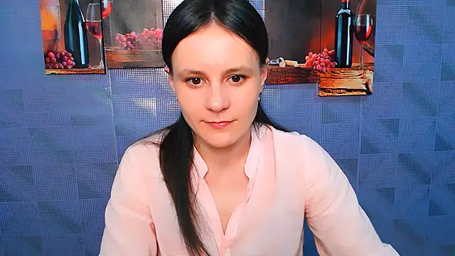 ValeriaHeart  online show from 14, 3, 2025