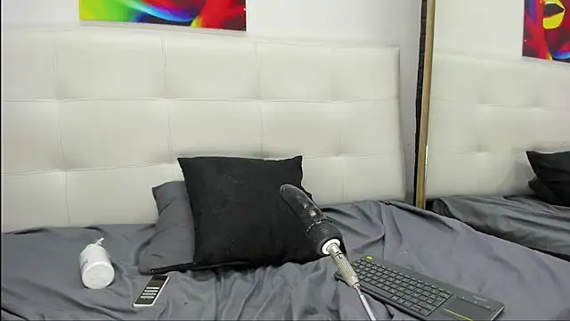 Snapshot of michell78sexy chatting on 12, 2, 2025 michell78sexy online show from 12, 2, 2025