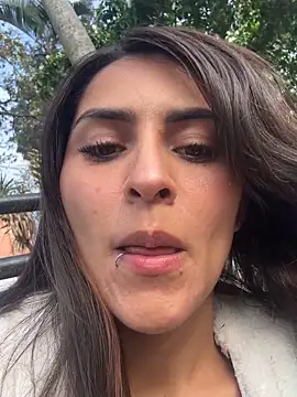 Sofiadelacruz online show from 5, 5, 2026