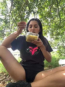 Sofiadelacruz online show from 30, 7, 2026