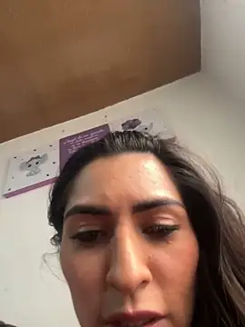 Sofiadelacruz online show from 21, 3, 2025