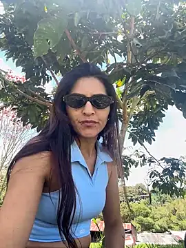 Sofiadelacruz online show from 20, 4, 2026