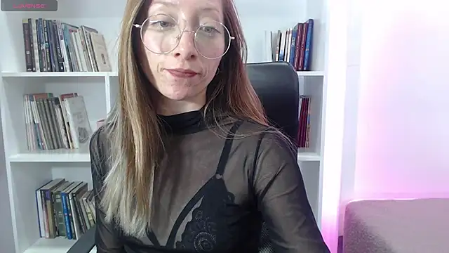 Carlin Diaz online show from 10, 2, 2025