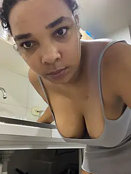 stefania brunnett online show from 14, 3, 2025