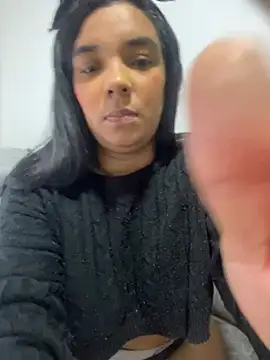 stefania brunnett online show from 30, 1, 2025