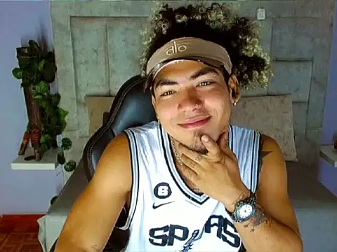 LihanJor 23 online show from 13, 9, 2025