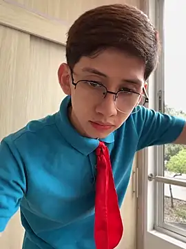 jacob and sam online show from 18, 4, 2026