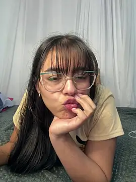 megan cl online show from 27, 2, 2025