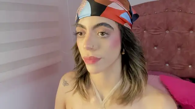 Violetta Ficher online show from 23, 11, 2025