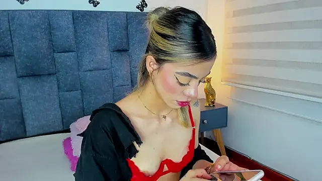 Violetta Ficher online show from 26, 4, 2026
