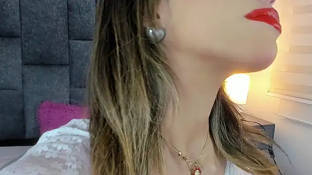 Violetta Ficher online show from 14, 11, 2025