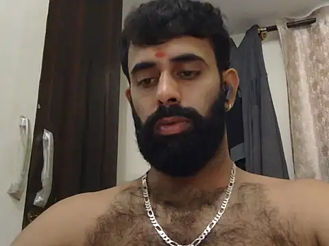 Snapshot of indianhairybull chatting on 10, 7, 2026 indianhairybull online show from 10, 7, 2026