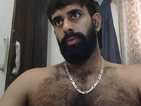 Snapshot of indianhairybull chatting on 26, 6, 2026 indianhairybull online show from 26, 6, 2026