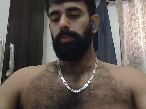 Snapshot of indianhairybull chatting on 11, 6, 2026 indianhairybull online show from 11, 6, 2026