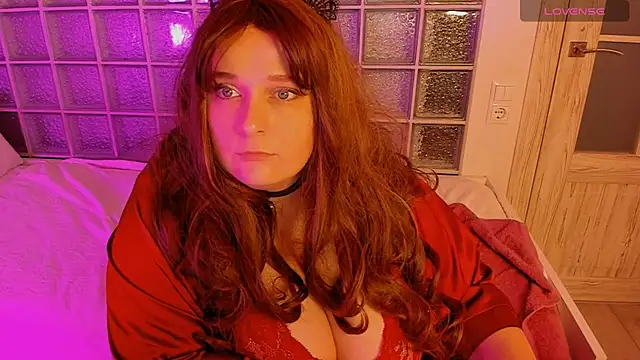 EmilyPerfect online show from 19, 3, 2025