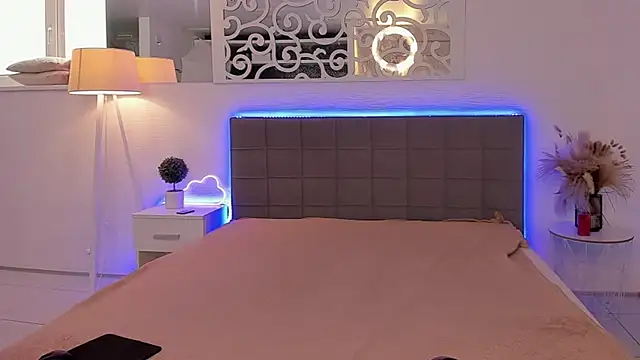 melissacrayzy online show from 4, 4, 2026