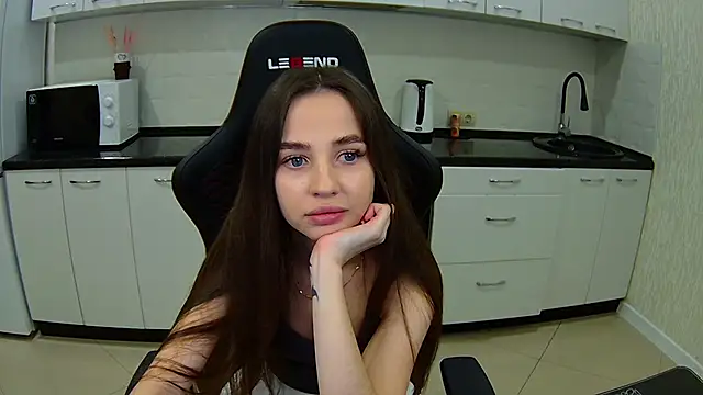 Kami lovely online show from 14, 2, 2025