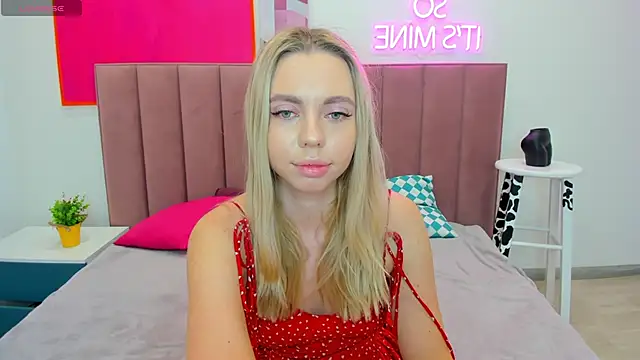 TessaAdorable online show from 11, 10, 2025