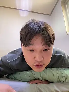 offwhite777 online show from 22, 2, 2025