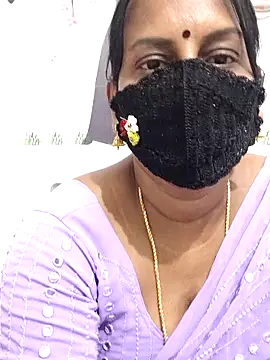 Snapshot of Tamil_Meera12 chatting on 31, 5, 2026 Tamil Meera12 online show from 31, 5, 2026