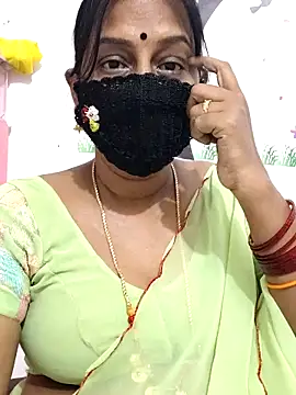 Snapshot of Tamil_Meera12 chatting on 23, 5, 2026 Tamil Meera12 online show from 23, 5, 2026