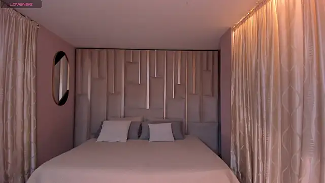 BeccaBaxter online show from 18, 3, 2025