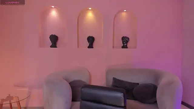 BeccaBaxter online show from 21, 11, 2025