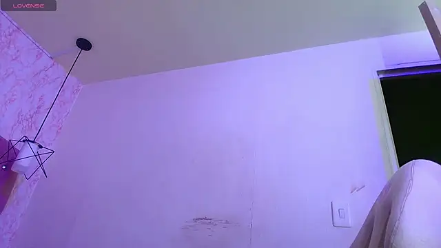 Raichell  online show from 8, 10, 2025