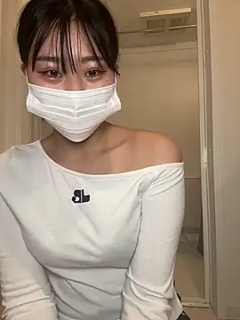 Rara  oo online show from 28, 2, 2025