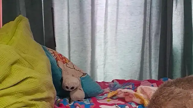 kyliebigboobs online show from 11, 9, 2025